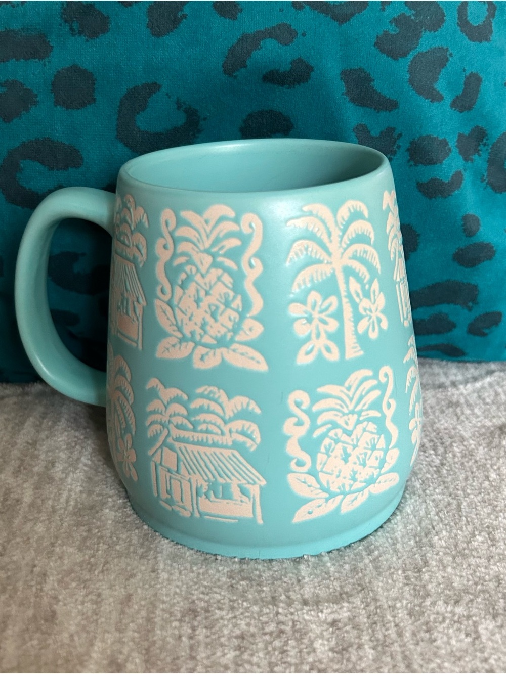 Opalhouse Tiki Stoneware Mug - Picture 2 of 7